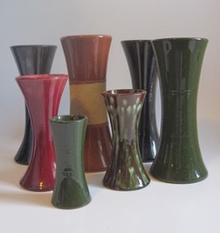 1930s-flower-vase-group