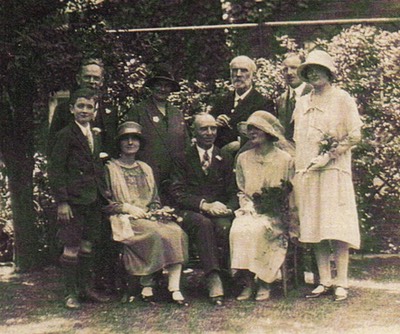 arty-wedding-1926-cropped